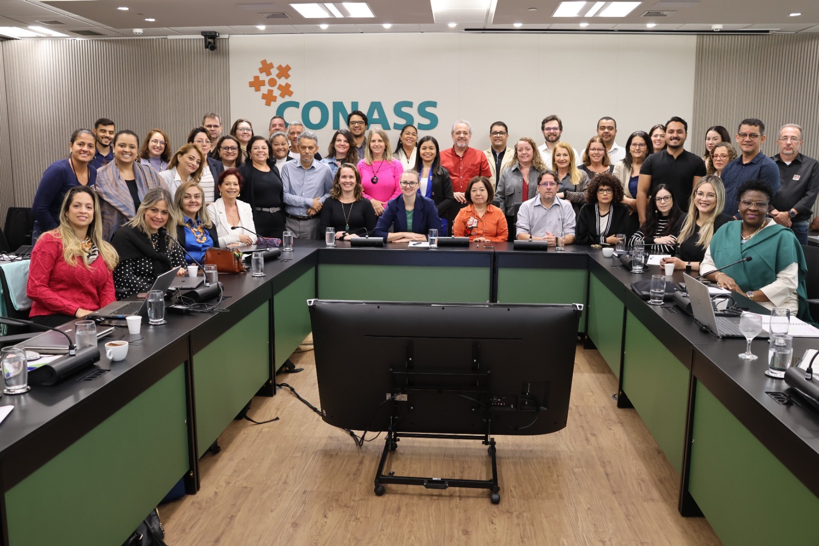 Escola de Saúde Pública de SC participa de reunião nacional para aprimorar a educação e gestão do trabalho