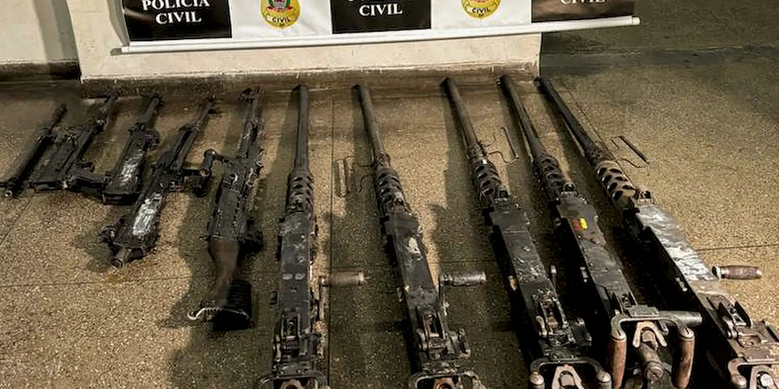 Justiça Militar condena nove pessoas por furto de arsenal do Exército