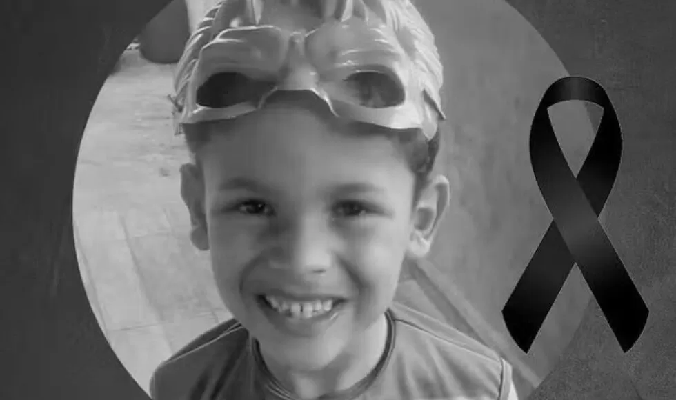Menino de 8 anos morre após infecção causada por bactéria comum na pele