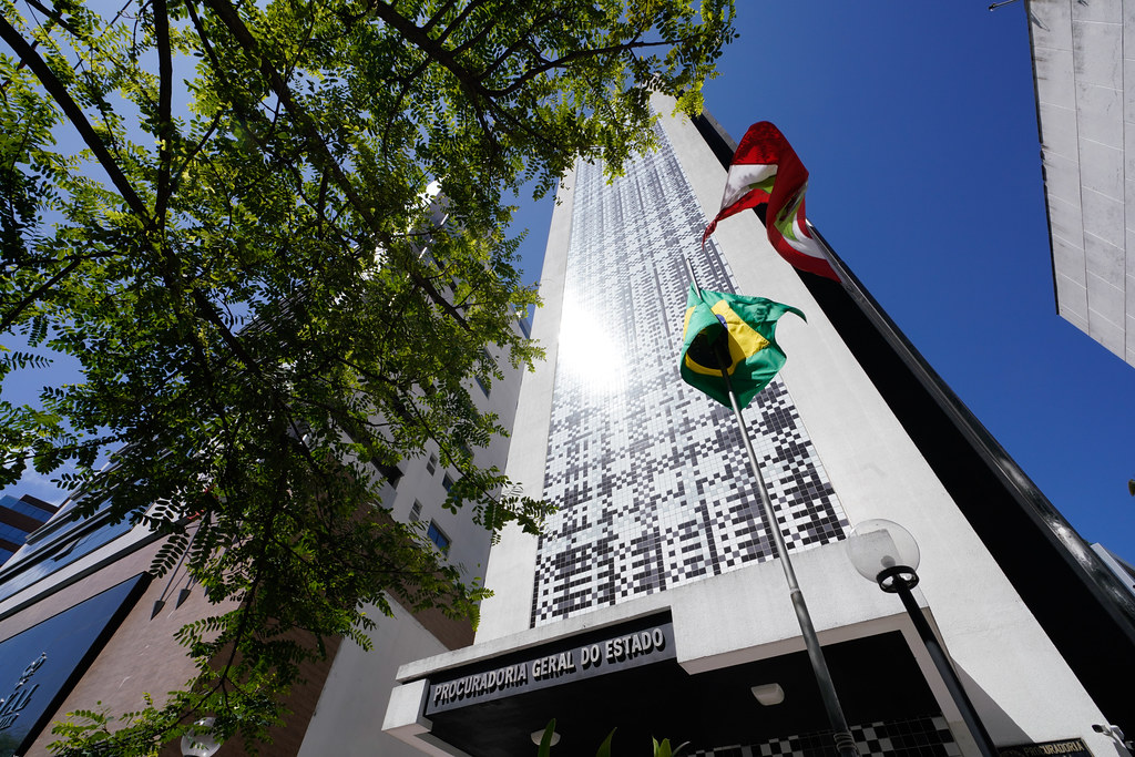 PGE/SC oferece vagas de estágio em Direito