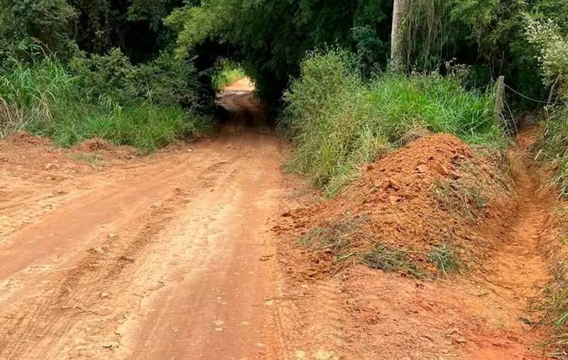 Veículo Roubado é Encontrado Abandonado na Zona Rural de Irineópolis