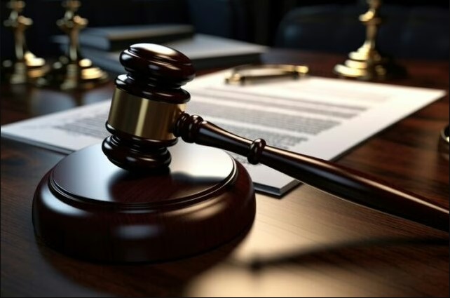 Ex-vereadora de SC é condenada a mais de 14 anos de prisão por extorsão contra idoso