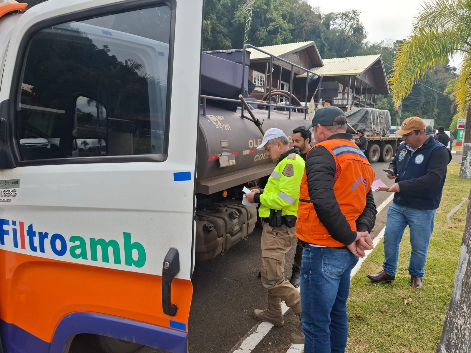 Fiscalização de Transporte de Produtos Perigosos é realizada em Joaçaba e Ibicaré