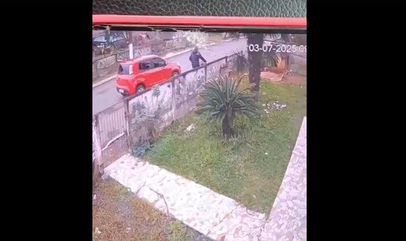 Mulher é atropelada por ex-companheiro em SC; suspeito é preso no Paraná