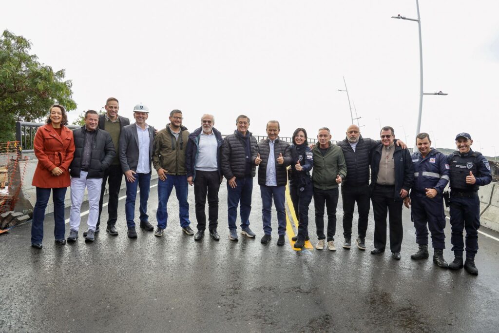 Nova ponte da Lagoa: governador participa da liberação parcial da maior travessia construída na Ilha de Santa Catarina
