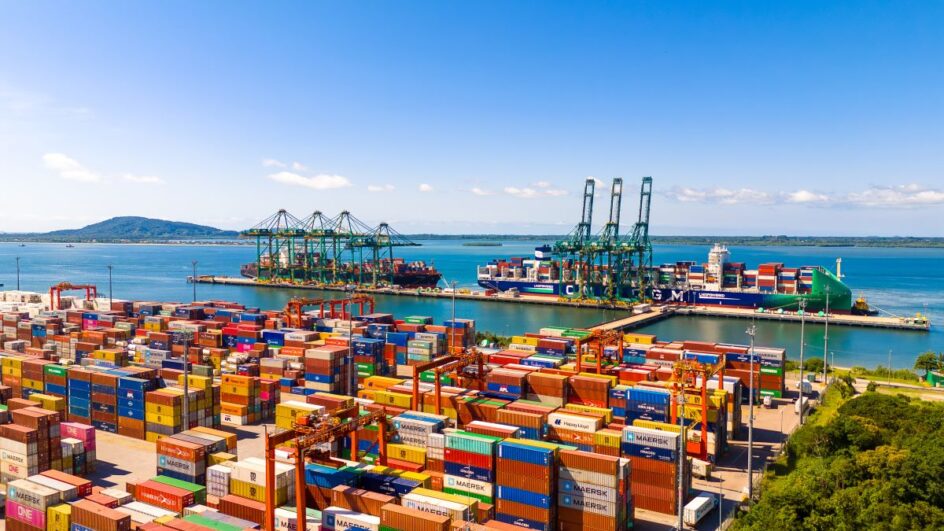 Porto Itapoá cresce 32% e se consolida como um dos principais do país