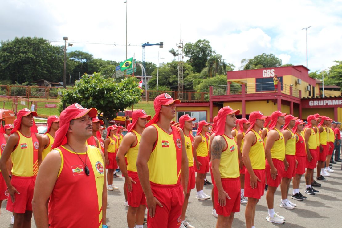 Corpo de Bombeiros Militar abre inscrições para curso de guarda-vidas civil voluntário
