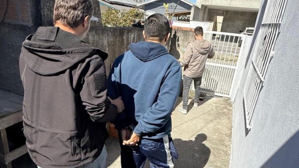 Foragido após atirar no peito de homem no Pará é preso em SC