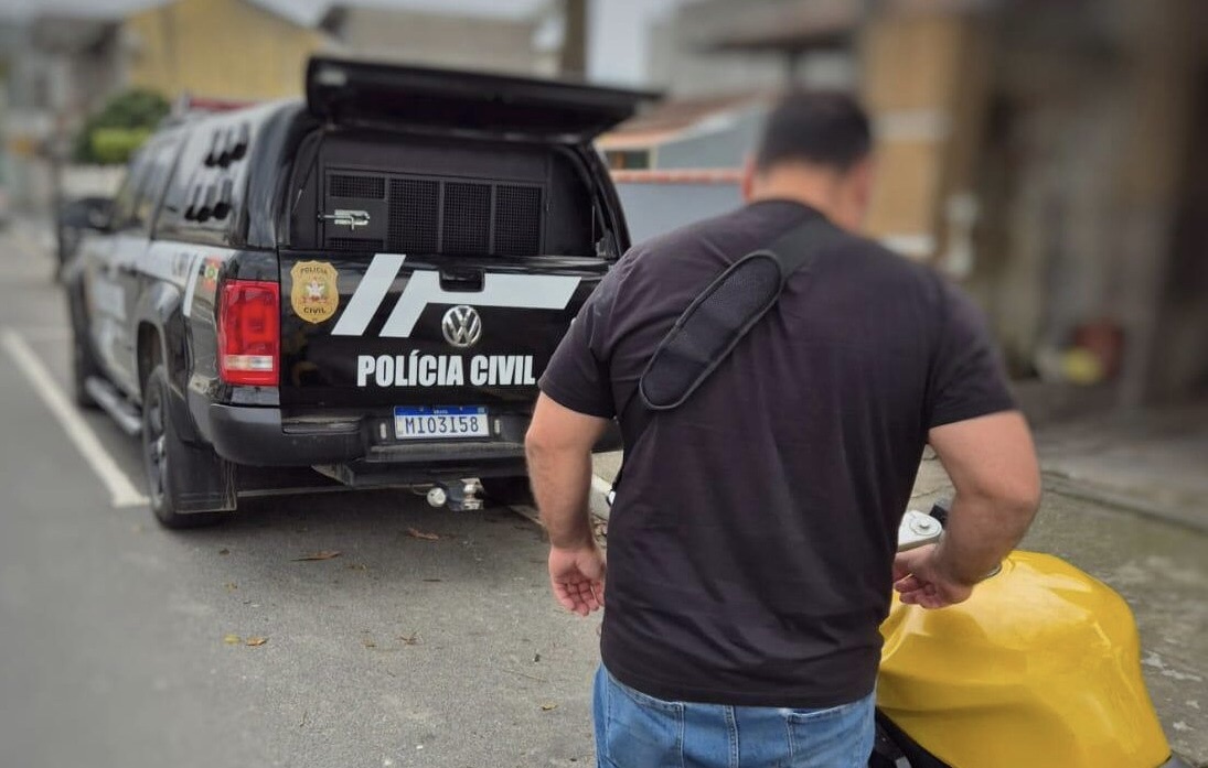 Preso acusado de matar rival com golpes na cabeça após discussão em Balneário Camboriú