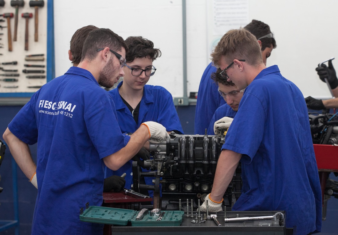 Santa Catarina é o segundo estado que mais contrata jovens aprendizes