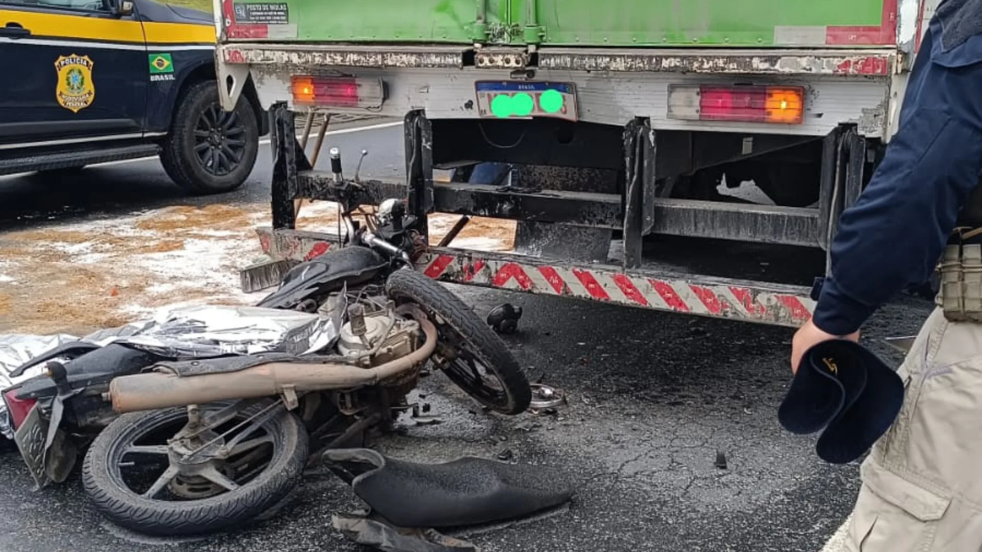 URGENTE: Motociclista morre em colisão com caminhão na BR-470 em SC