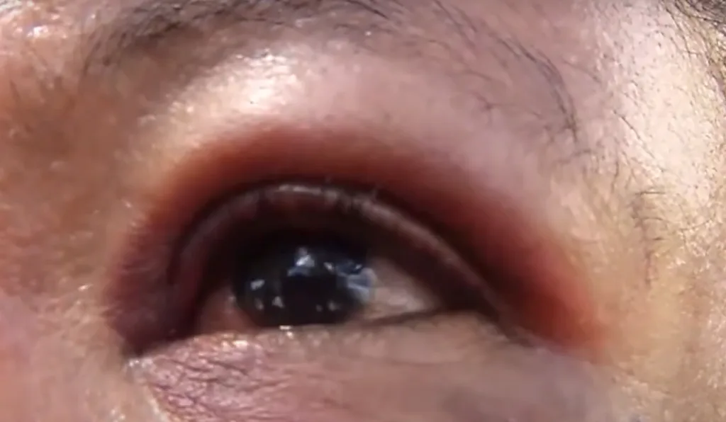 Homem é preso em Três Barras após agredir ex-companheira em conveniência