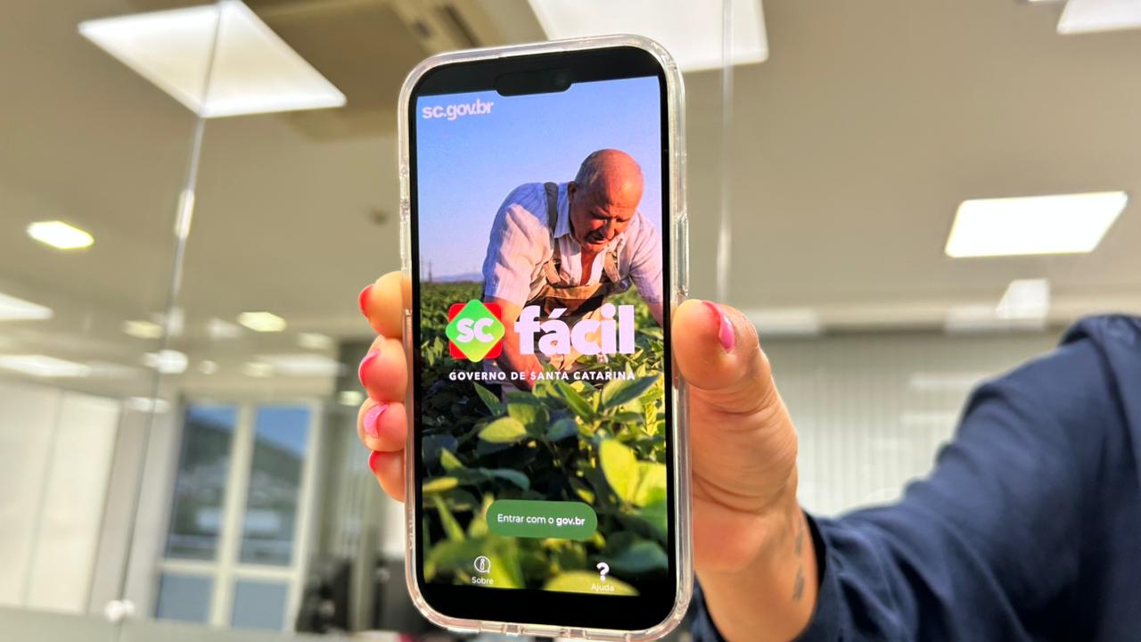 SC Fácil promove o acesso a mais de 500 serviços públicos e tem entre os mais procurados o cadastro de criadores de pássaros