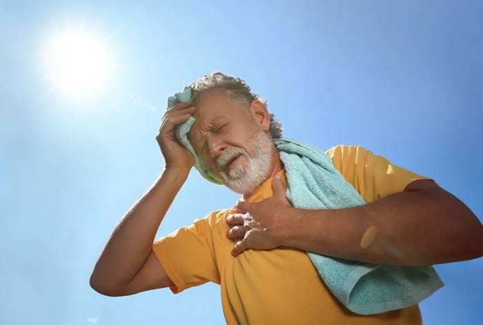 Calor pode aumentar risco de casos de AVC, alerta médico