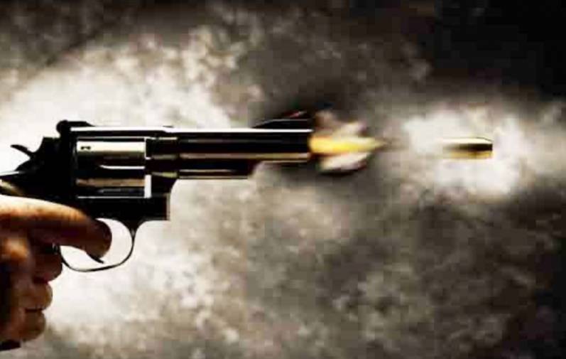 “Pronto para tomar um tiro?”: Homem sobrevive a atentado após arma de agressor falhar