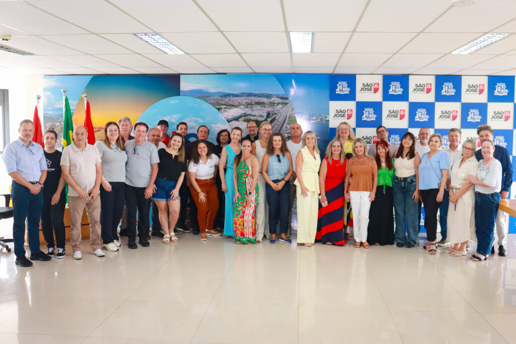  São José firma parceria com oito instituições filantrópicas e garante cerca de 2 mil vagas na Educação para 2026