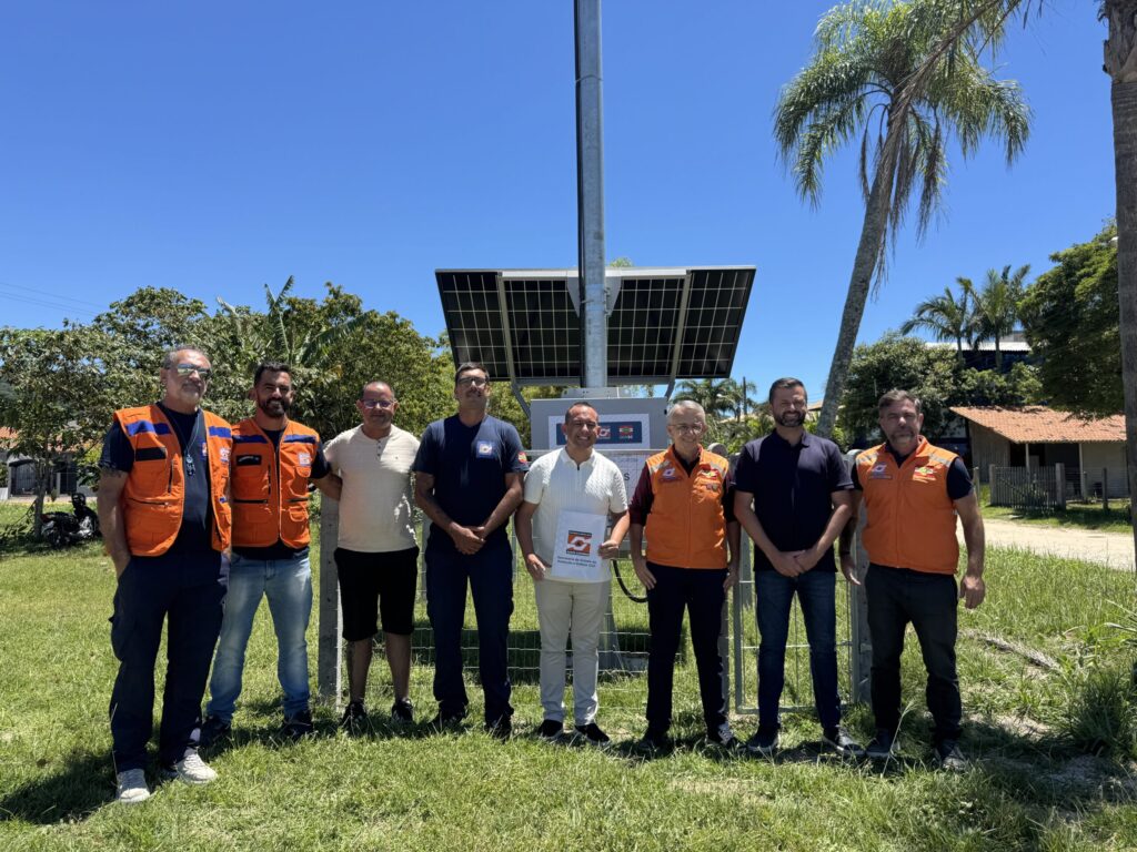 Bombinhas recebe nova estação hidrológica e amplia monitoramento da Proteção e Defesa Civil em SC