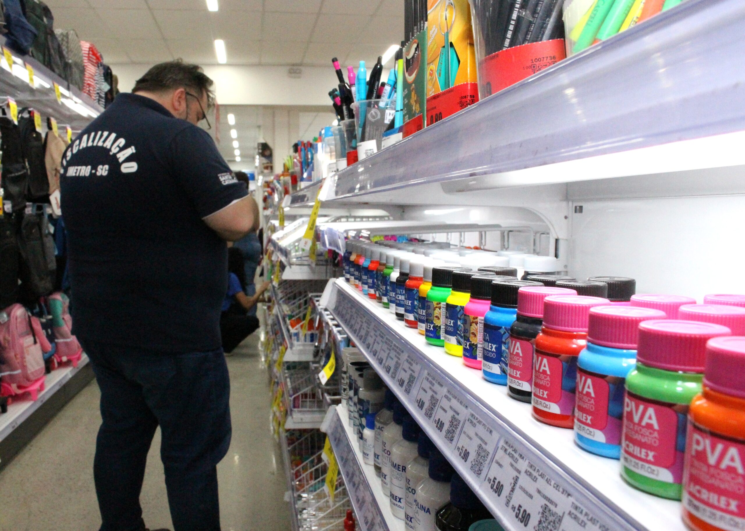 Operação Aulas Seguras: Imetro-SC fiscaliza mais de 13 mil itens em Santa Catarina