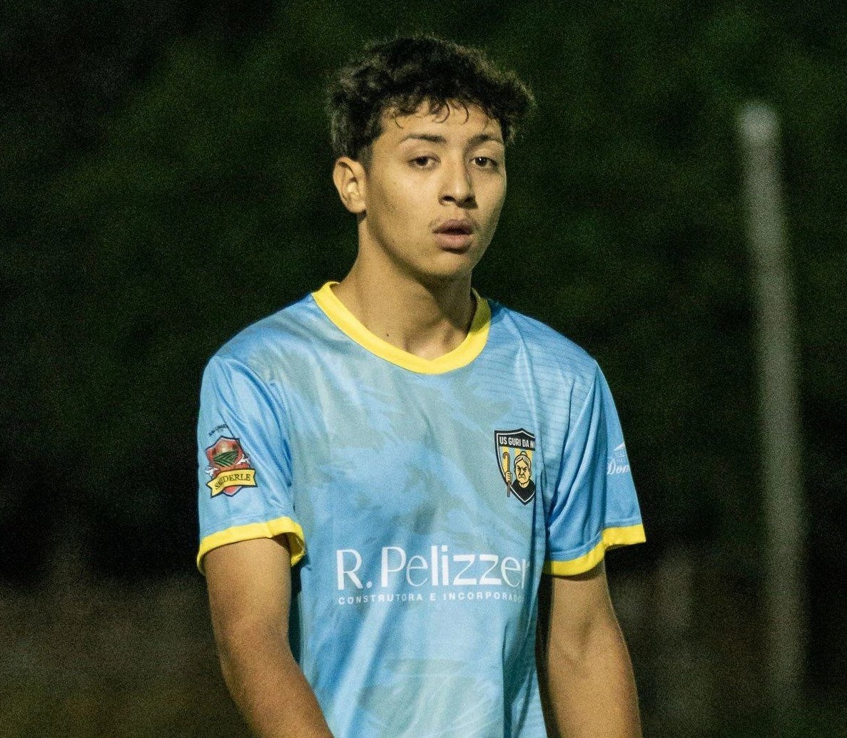 Jovem morre eletrocutado ao entrar em açude para buscar bola no Oeste de SC