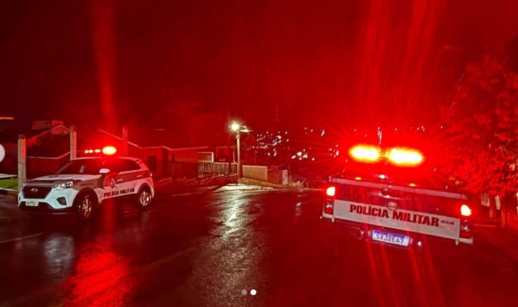 Criança sofre lesão grave ao ser atacada por pitbull no Oeste; dono do animal foi preso