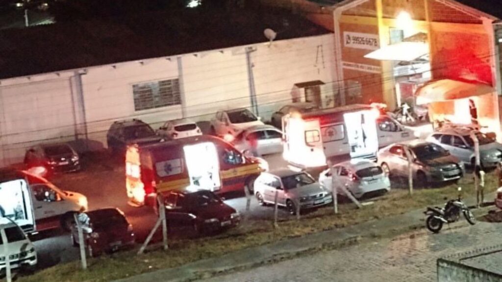 Homem morre após sofrer infarto durante partida de futsal em SC