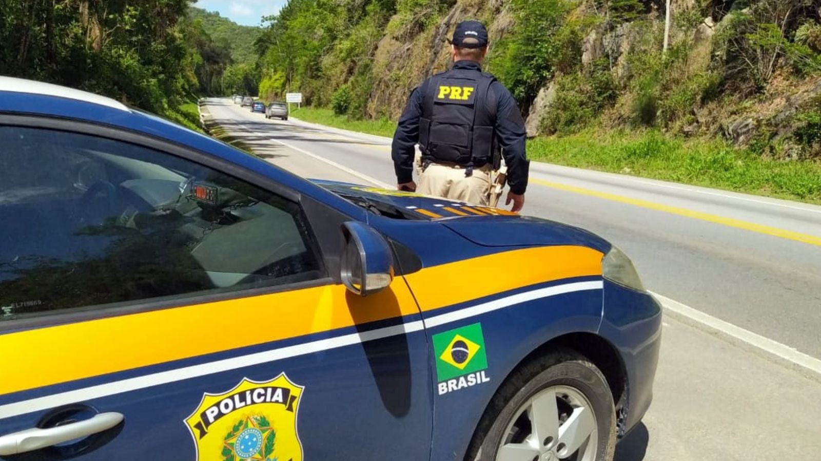 PRF reforça fiscalização nas rodovias de SC durante feriado de Páscoa