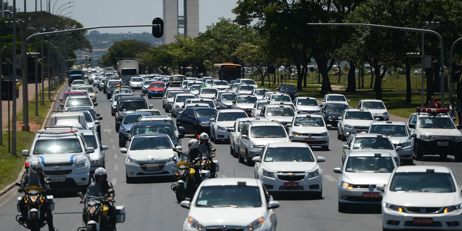 Crédito para carros de aplicativo tem teto elevado para R$ 200 mil