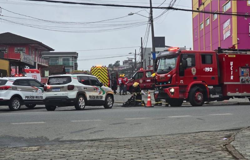 Homem incendeia restaurante à procura da ex e morre carbonizado em Joinville