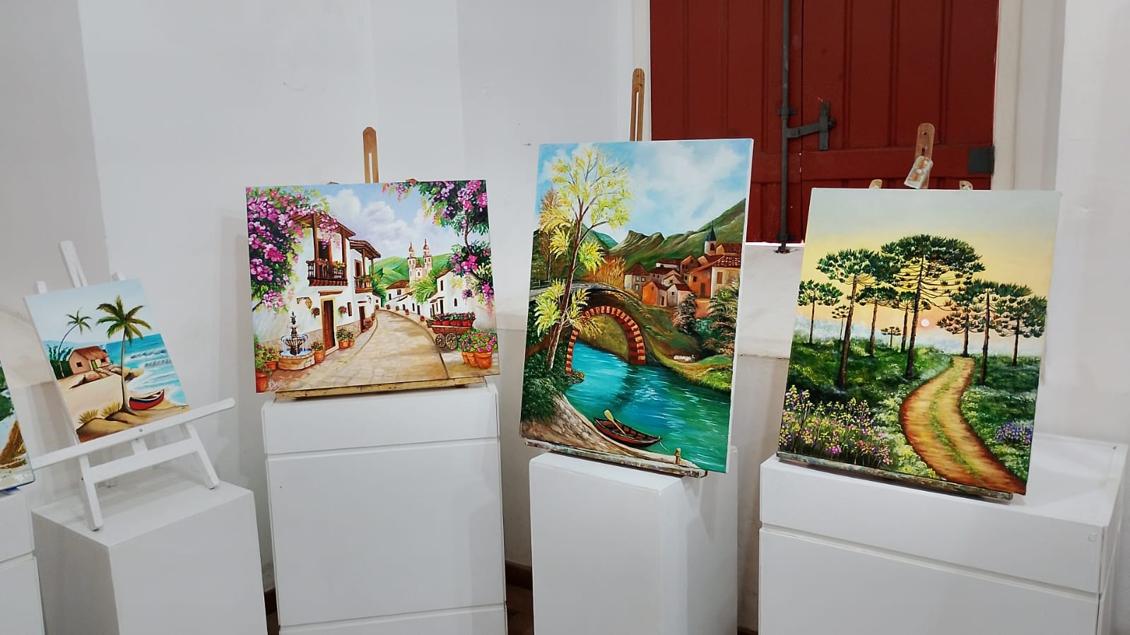 Pintura em Tela: Exposição na Casa da Cultura resgata memórias da infância em São José