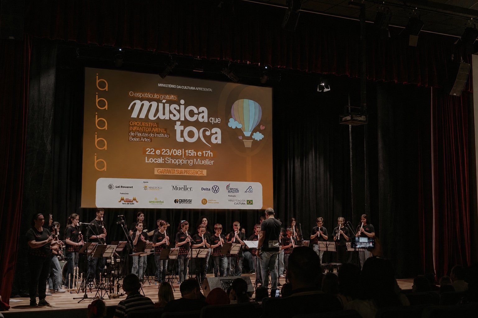 Shopping Mueller recebe apresentações gratuitas da Orquestra Infantojuvenil de Flautas nos dias 22 e 23 de agosto