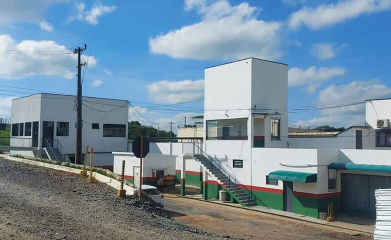 Suspeito demonstra nervosismo ao ver viatura e acaba preso no Centro de Canoinhas