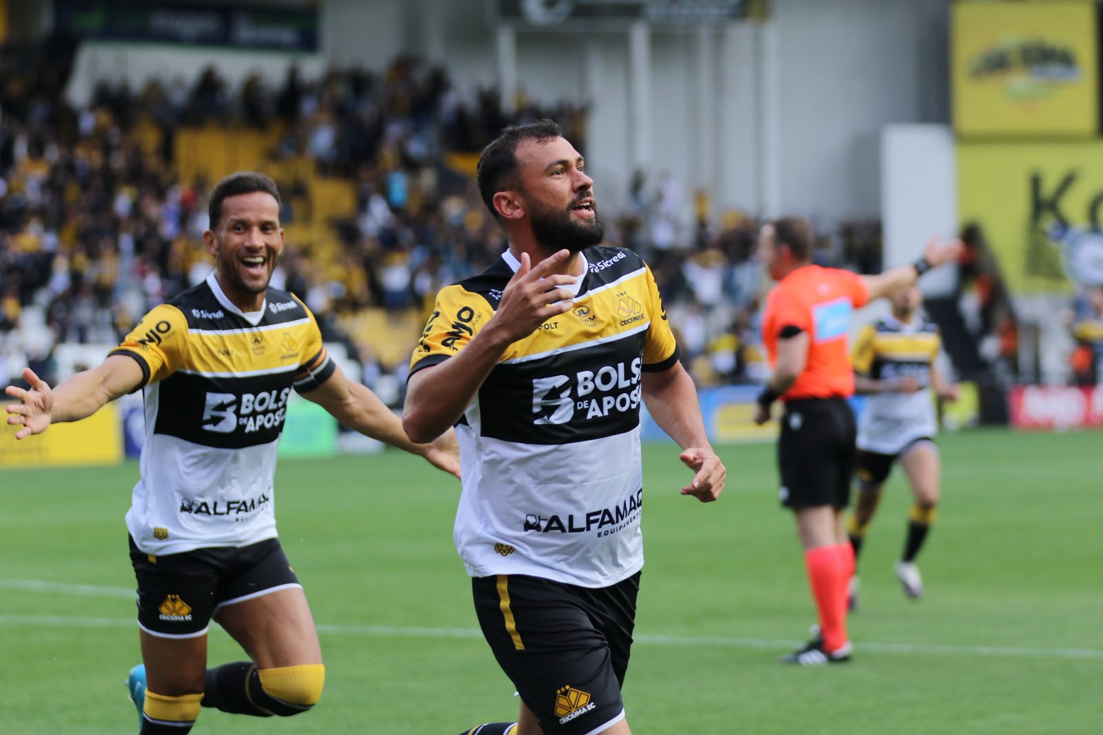 Vitórias catarinenses na 22ª rodada do Brasileirão Série B
