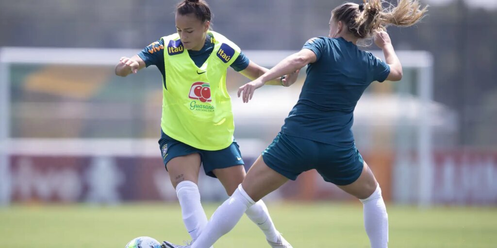 Lula sanciona lei de incentivo ao desenvolvimento do futebol feminino