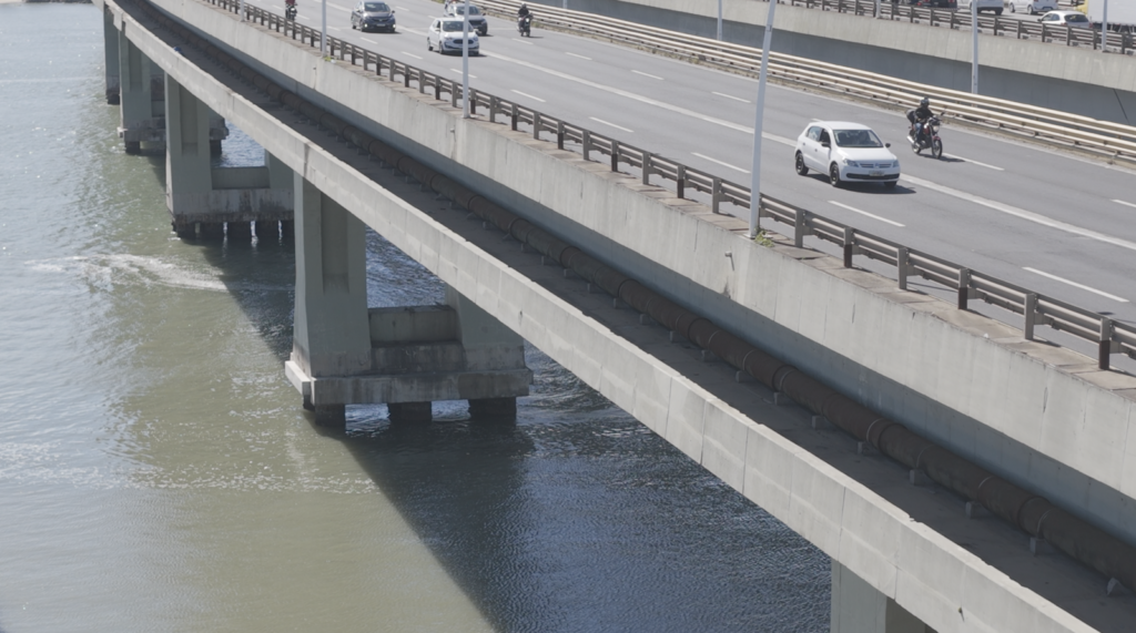 Casan desativa e inicia remoção da antiga adutora da Ponte Colombo Machado Salles