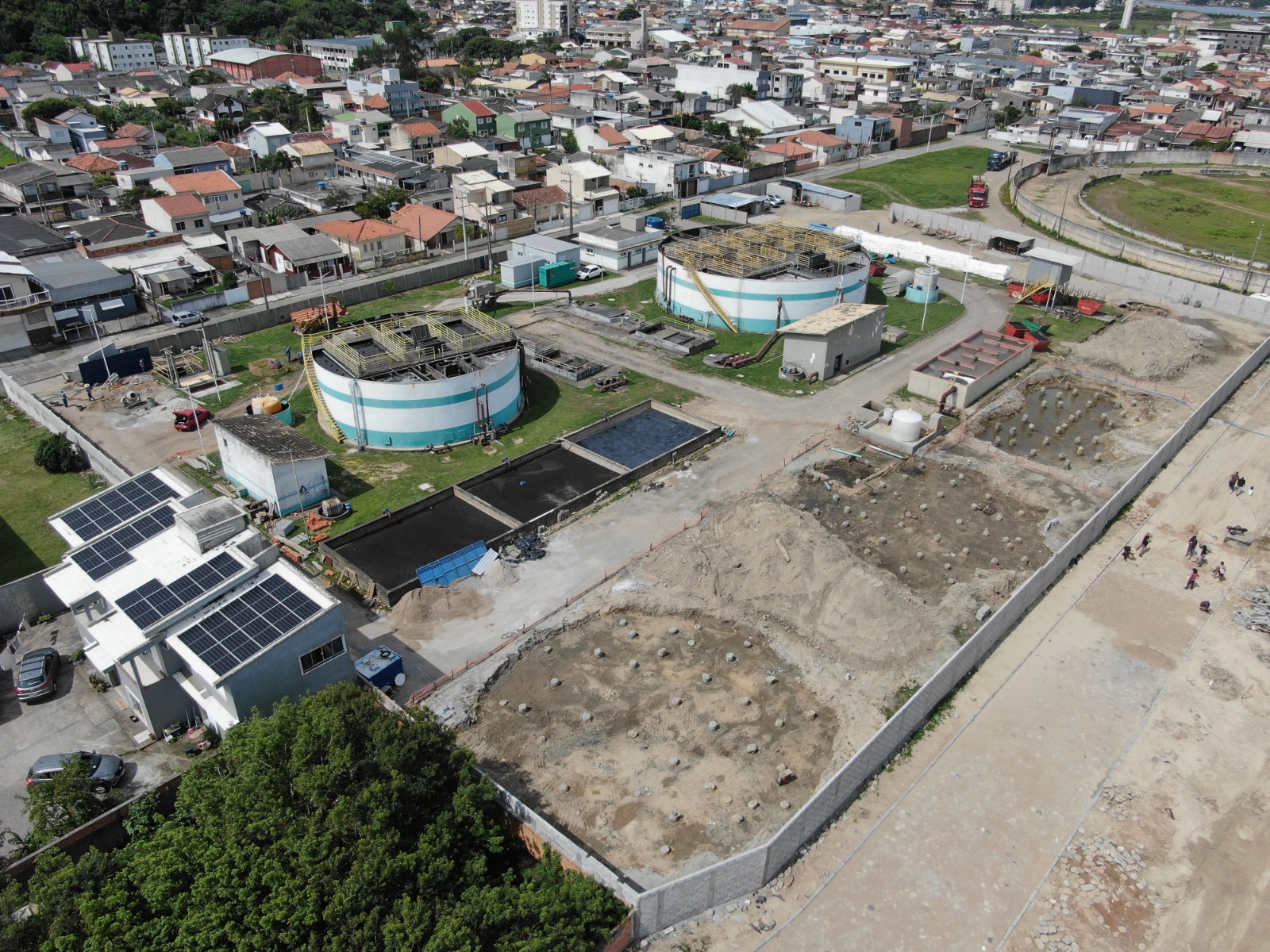 Casan investe R$ 28,4 milhões em modernização da ETE em Laguna