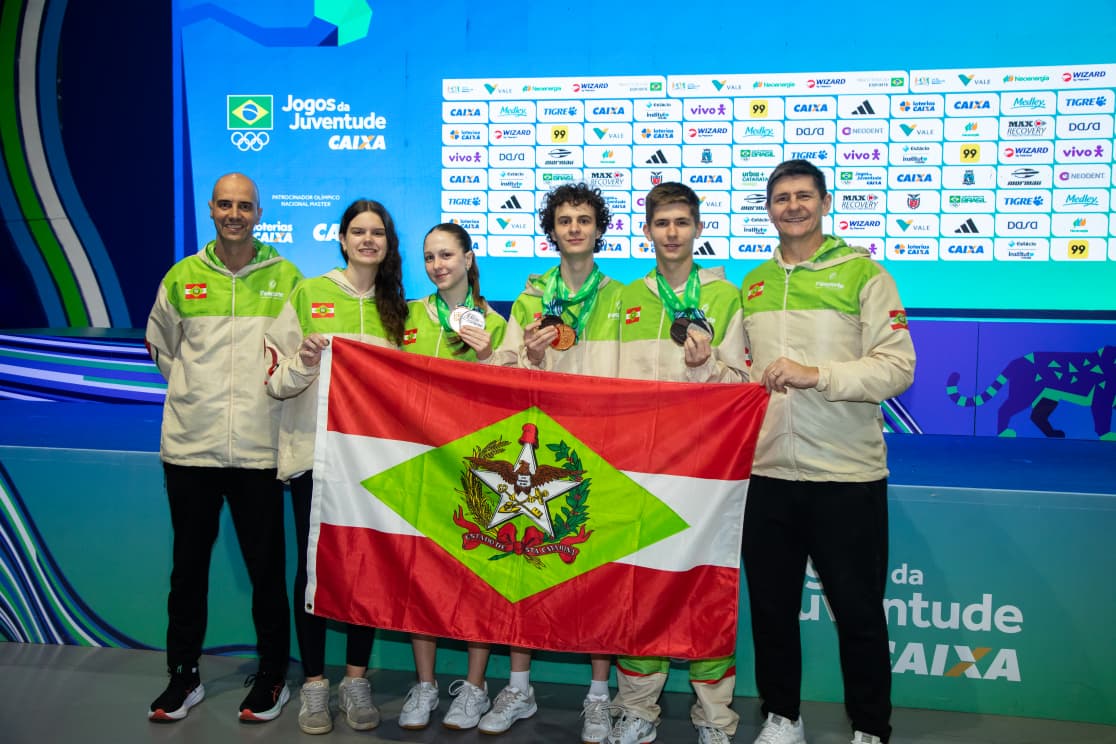 Com cinco medalhas, Santa Catarina domina o badminton nos Jogos da Juventude