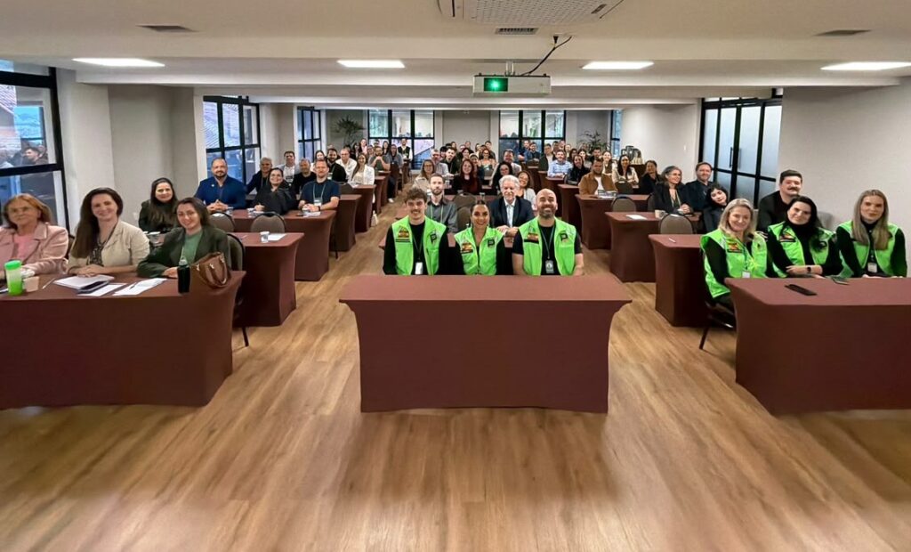 Fiscalização de combustíveis é destaque no evento Procon Capacita em Florianópolis