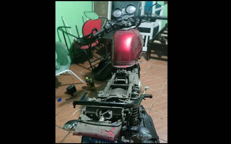Moto furtada em Canoinhas é encontrada desmanchada em Três Barras