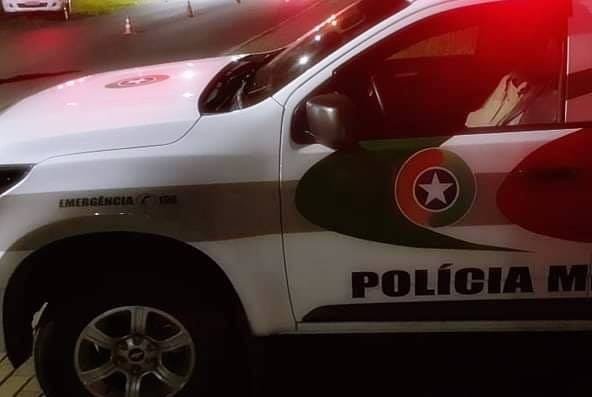 PM de Canoinhas apreende maconha, skunk e apetrechos em abordagem na BR-280