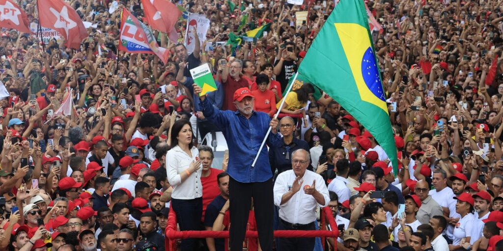 Posse de Lula e de governadores será em 5 de janeiro