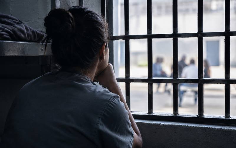 Relatório revela isolamento de mulheres presas em Santa Catarina