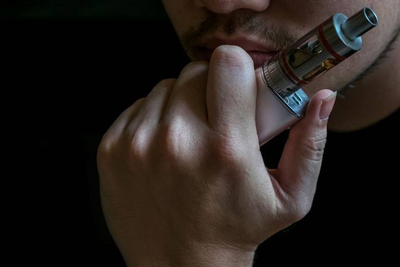 “Vapor doce que mata”: Saúde de Canoinhas alerta para os riscos do vape